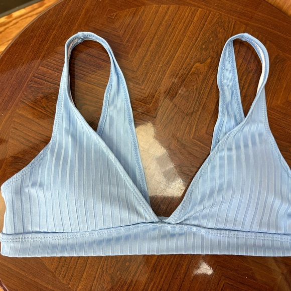 Light Blue Ribbed Bikini Set - Picture 6 of 8